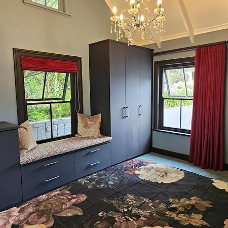 Die Heerenhuys Guest Suites Stellenbosch Exterior photo